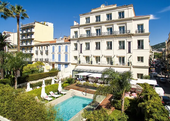 Top hôtels 4 étoiles à Cannes
