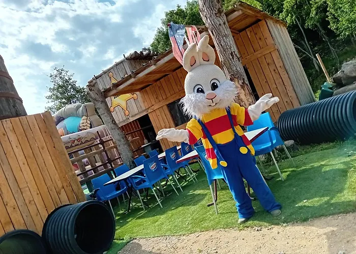 Les Meilleurs Hôtels pour Votre Séjour à Le Perthus