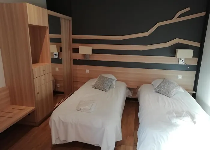 Meilleurs Hôtels et Restaurants à Najac