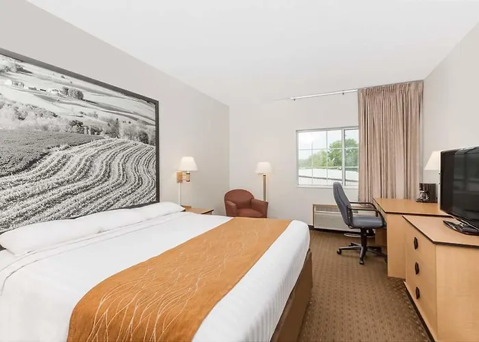 Finest Hotels in Atlantic, Iowa