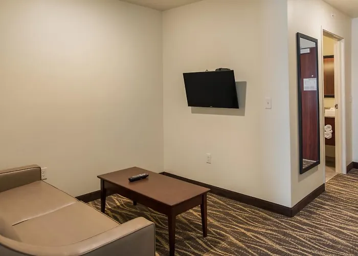 Best Hotels in Ashland Wisconsin